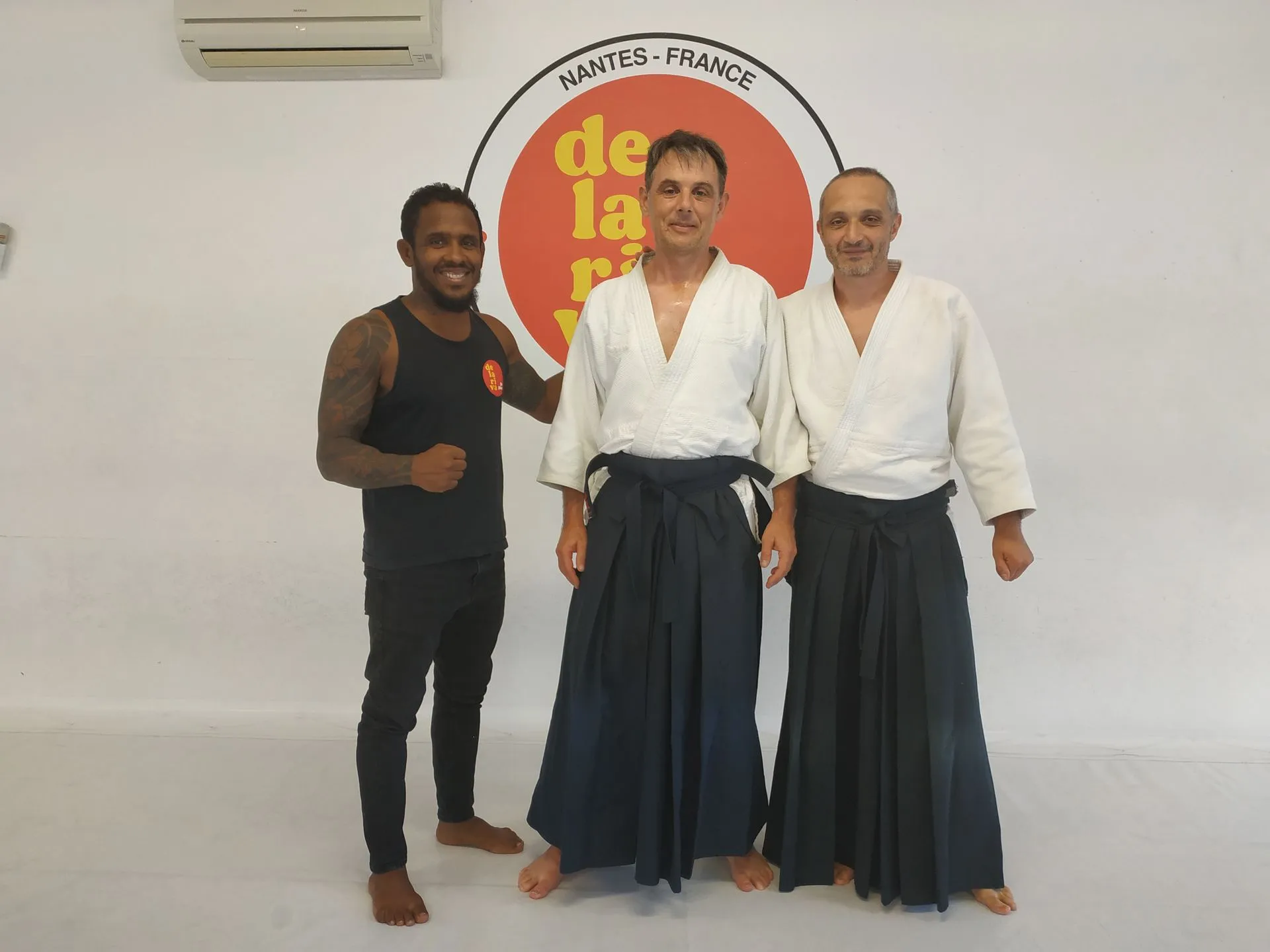 Trois aïkidokas promus avec Beto Ramos