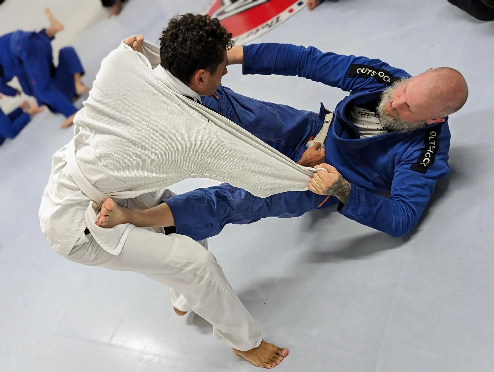 Entraînement de jiu-jitsu brésilien au club Delariva Nantes
